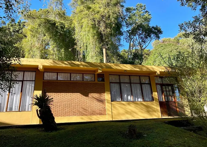 Chale Monte Belo